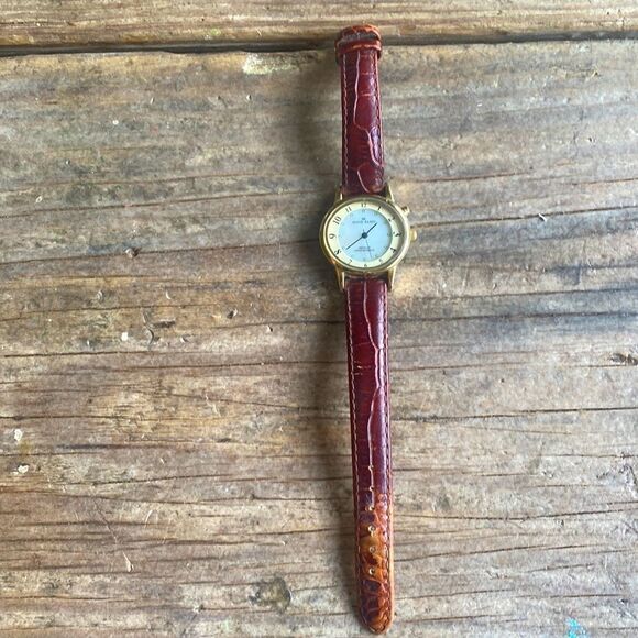 Anne Klein vintage ladies watch - Picture 1 of 6